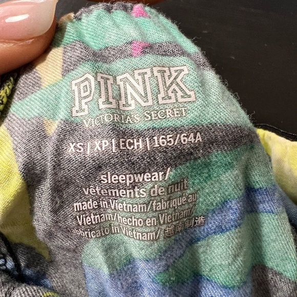 PINK Boxy Pajama Shorts - Picture 2 of 3